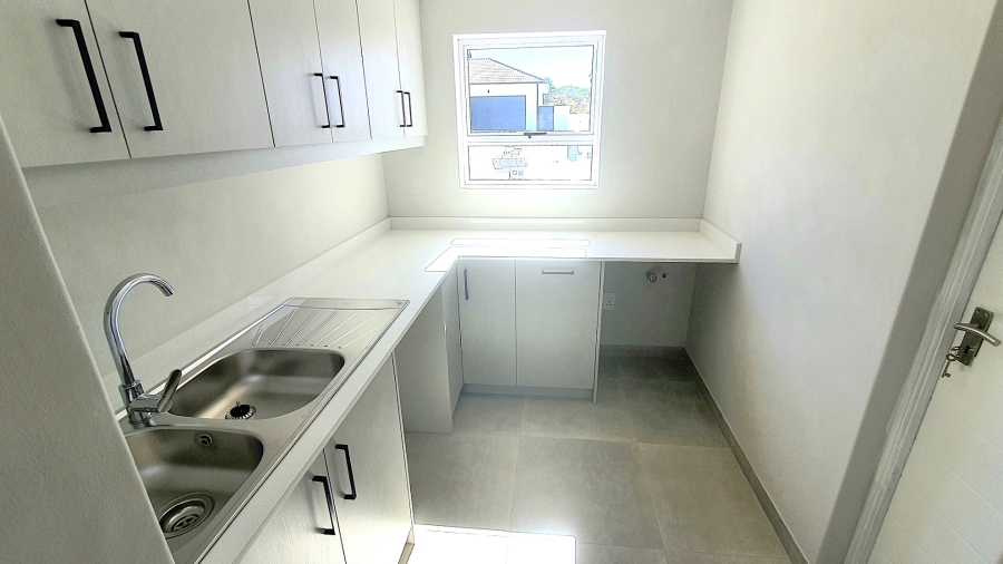 3 Bedroom Property for Sale in Shelley Point Western Cape